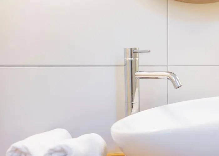 Exclusive & Cozy W' Balcony